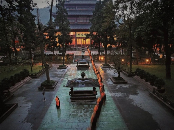 image001.jpg image001.jpg